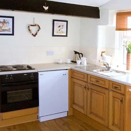Coates Lane Farm * Starbotton